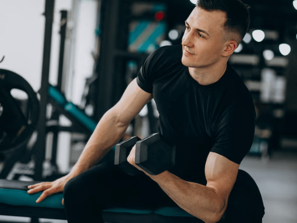 Magnum - Essentials Whey 100+ (Original) © - Kahn Health